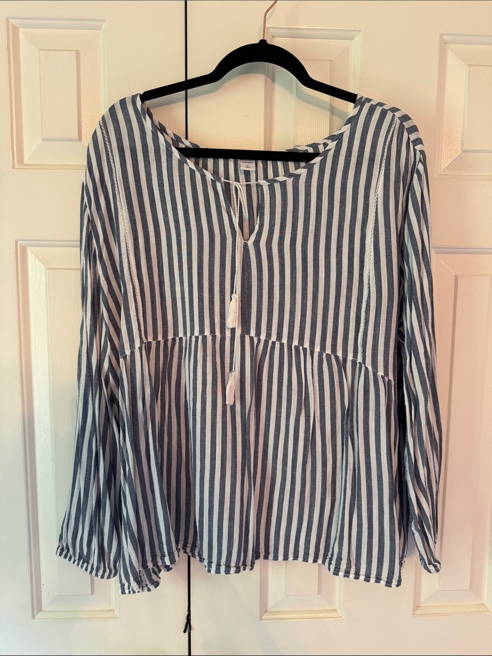 Striped Long-Sleeve Peasant Top - Blue & White
